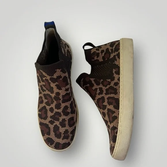 - Rothy’s Wildcat Chelsea ankle knitted boot - Picture 3 of 9